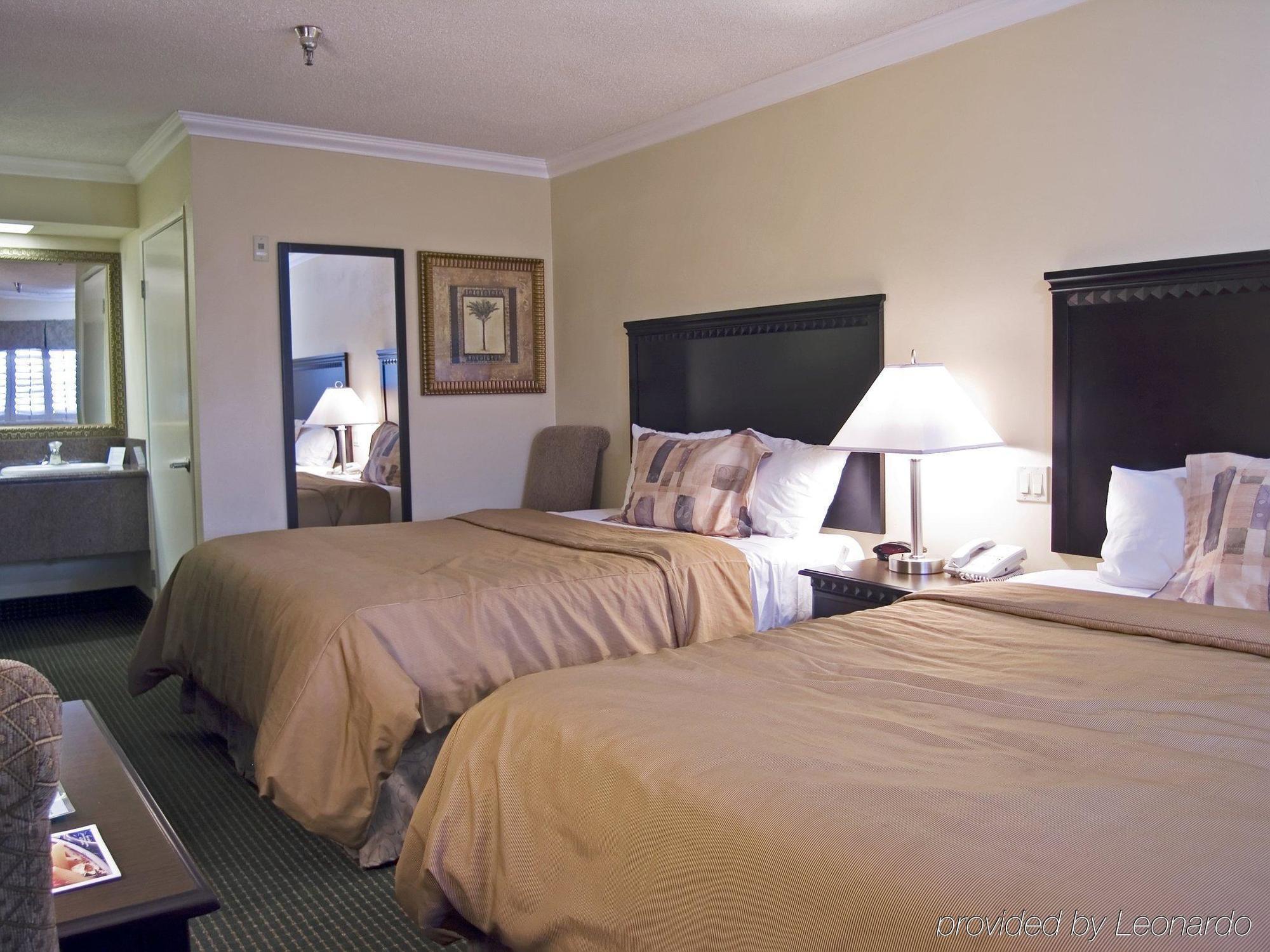 Travelodge By Wyndham Chatsworth Los Angeles Exteriér fotografie