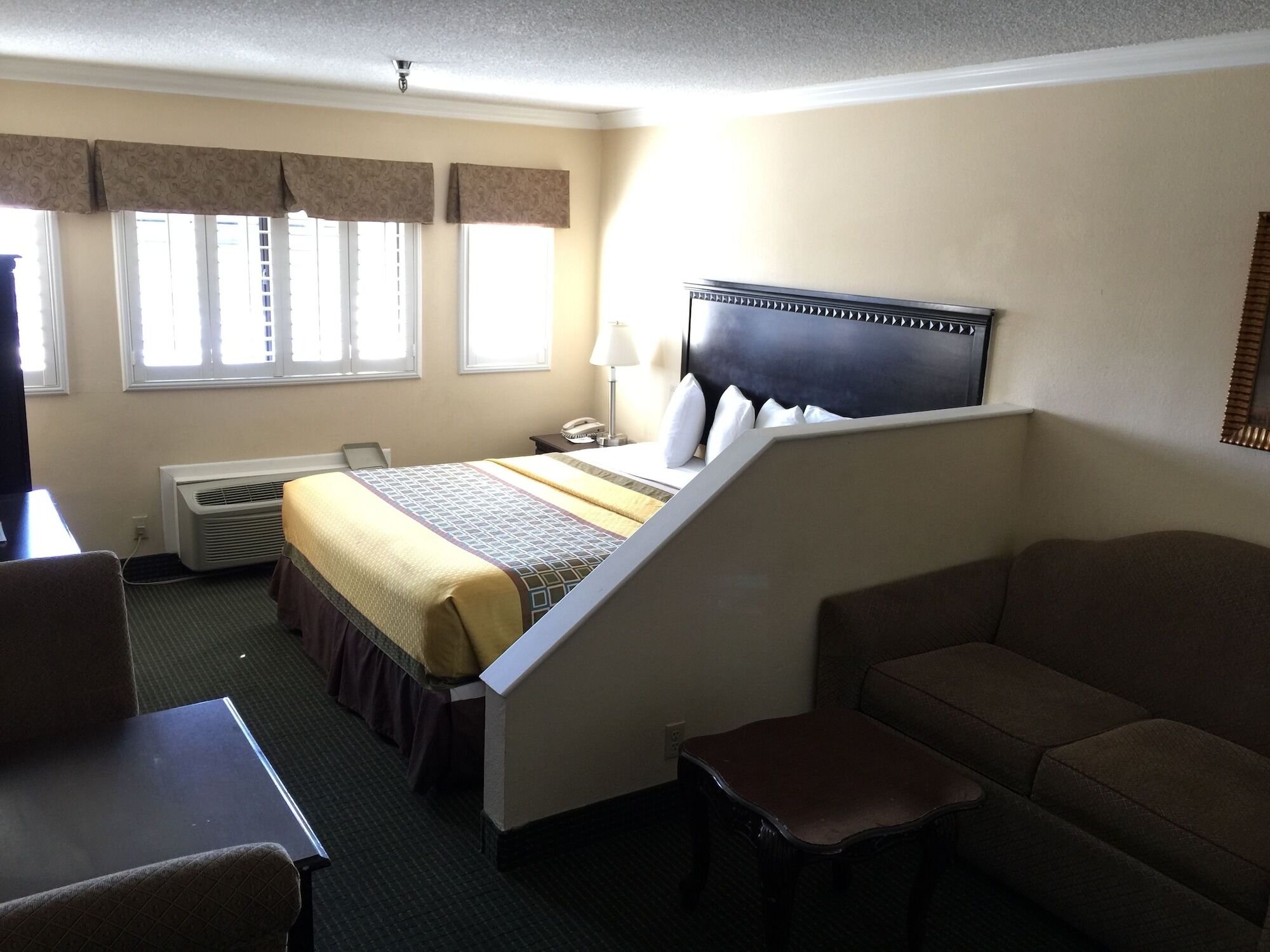 Travelodge By Wyndham Chatsworth Los Angeles Exteriér fotografie
