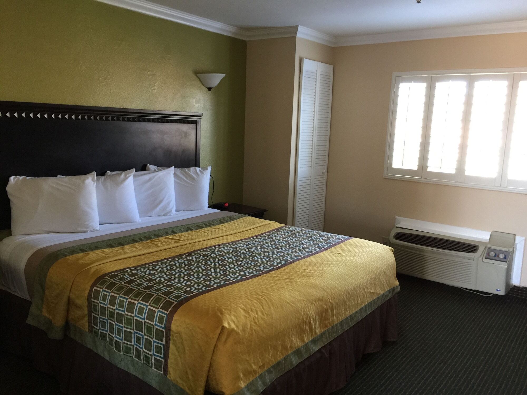 Travelodge By Wyndham Chatsworth Los Angeles Exteriér fotografie
